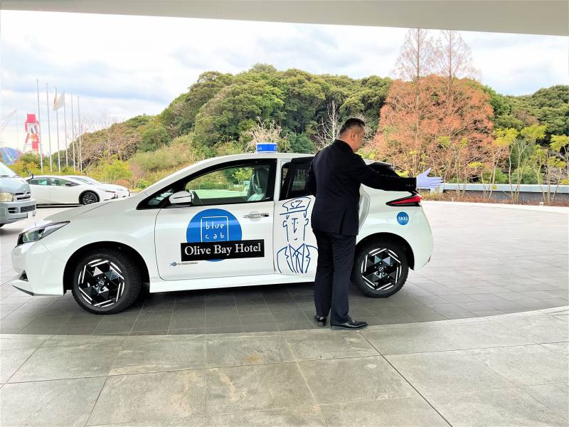 空港・駅から便利なホテル専属送迎車サービスをご利用ください