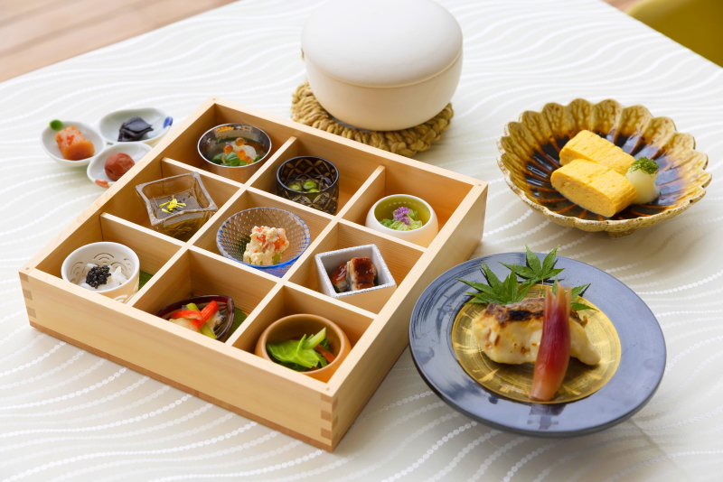 Japanese bento style “cuisine oshima”