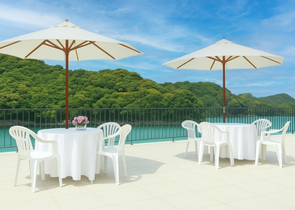 Pool Side Lunch Time Service
